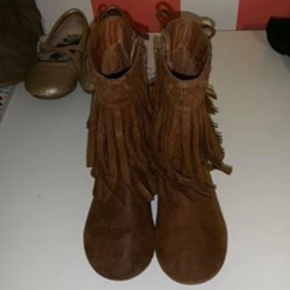 Rampage Brown Fringe Boots